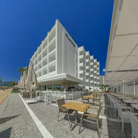 The Beachfront Adult Only 16 ホテル